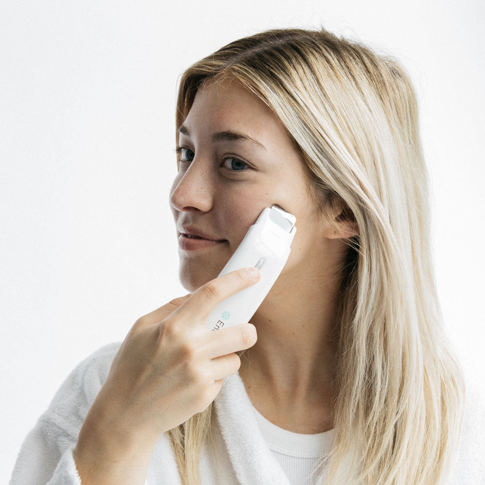 OLURA ENO™ ALL-IN-ONE FACIAL SKINCARE DEVICE